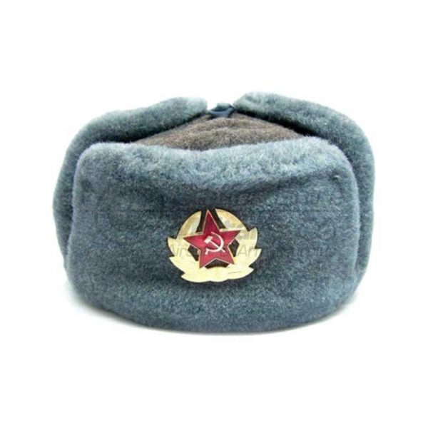 Russian Army USSR Traditional Winter Headdress With Soviet Badge